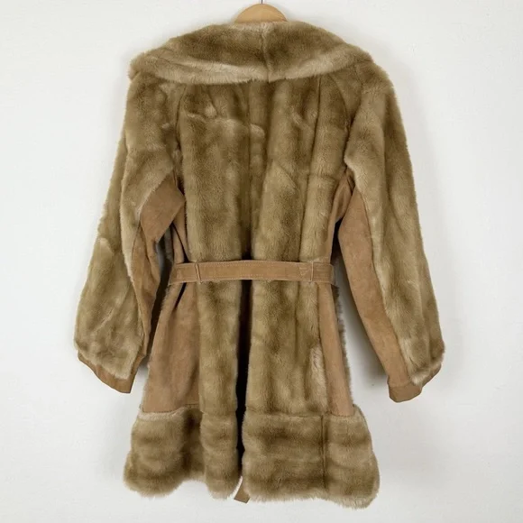 Vintage 70’s Lilli Ann London Leathers Faux Fur Coat With Genuine Leather Trim - Picture 2 of 9